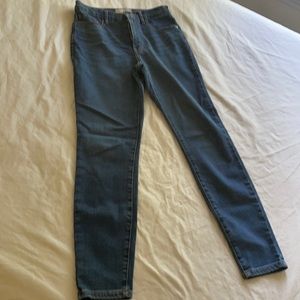Everlane size 27 skinny jeans, dark blue
